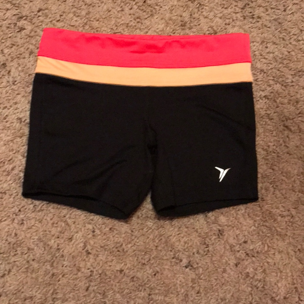 Old Navy girls gymnastics shorts. Size 8, M/M